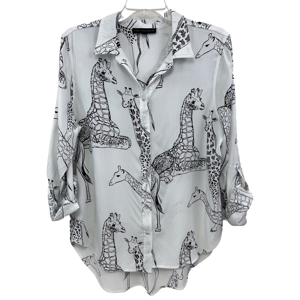 Jane + Delancey Giraffe Print Button Down Shirt Size L White Black Long Sleeve